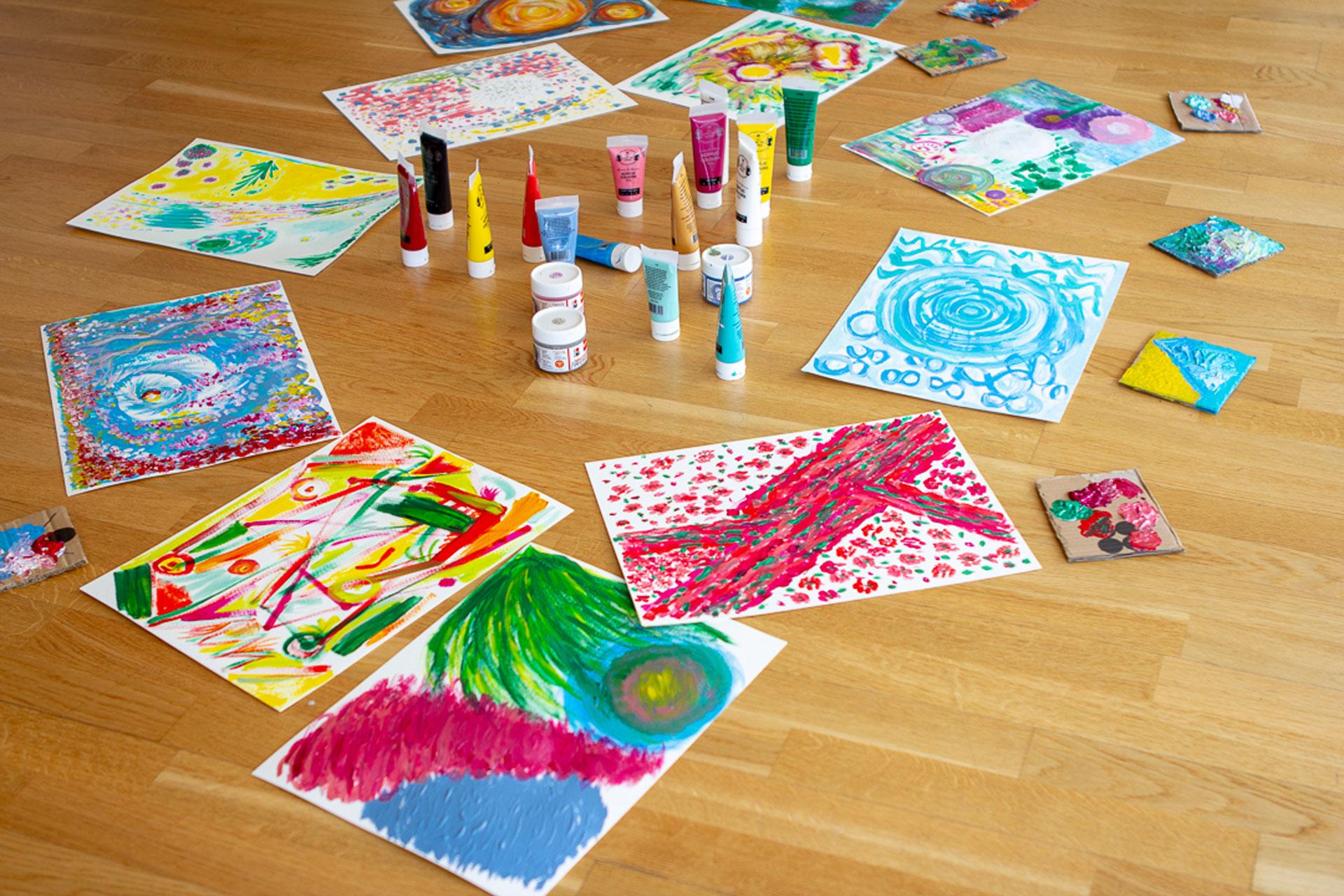 ladies-paiting_web